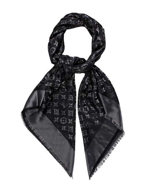 louis vuitton shine shawl